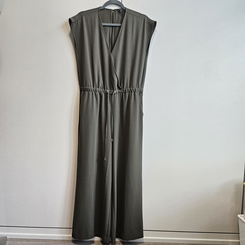 💜 Ann Taylor Factory szS Olive Jumpsuit